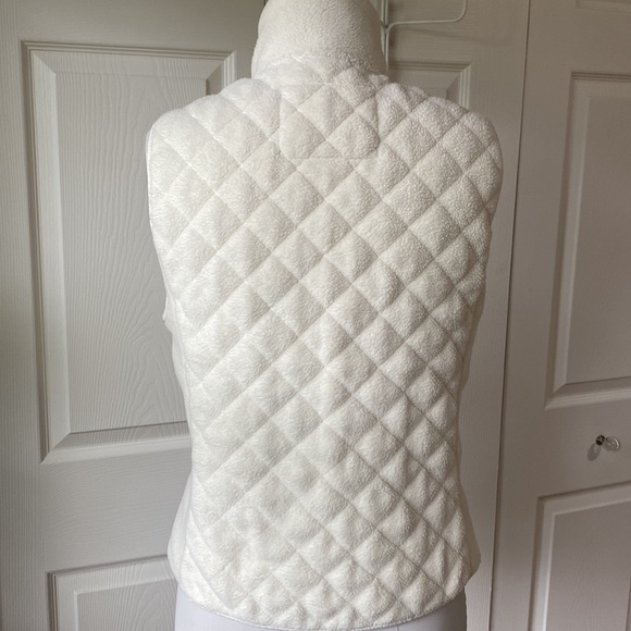 Abercrombie & Fitch Fleece Vest - Picture 4 of 12